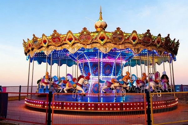 vintage carousel styling